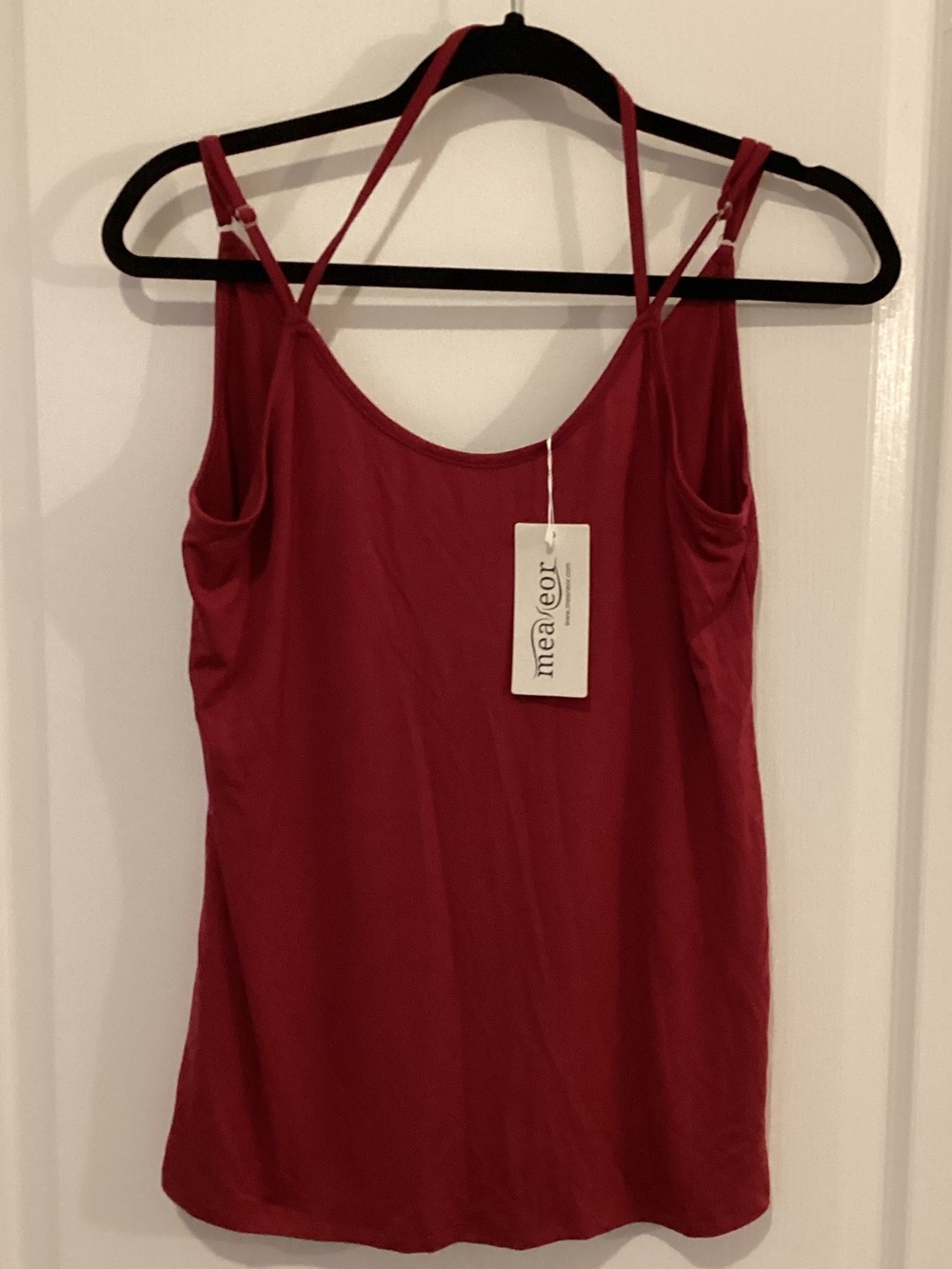 MeaEjor Red Adjustable-Strap Camisole